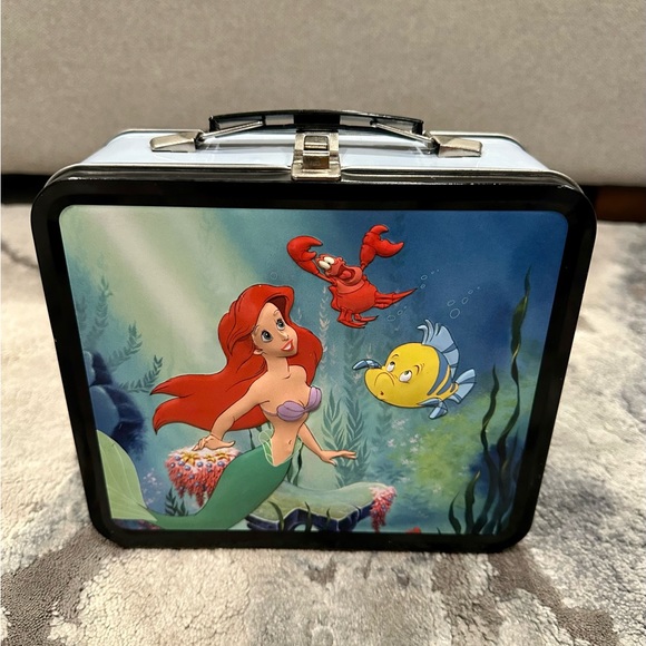 Disney Accessories Walt Disneys Little Mermaid Metal Tin Lunch Box